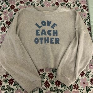 American Eagle crewneck